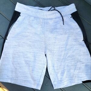 2/$20 Old Navy Active Shorts S